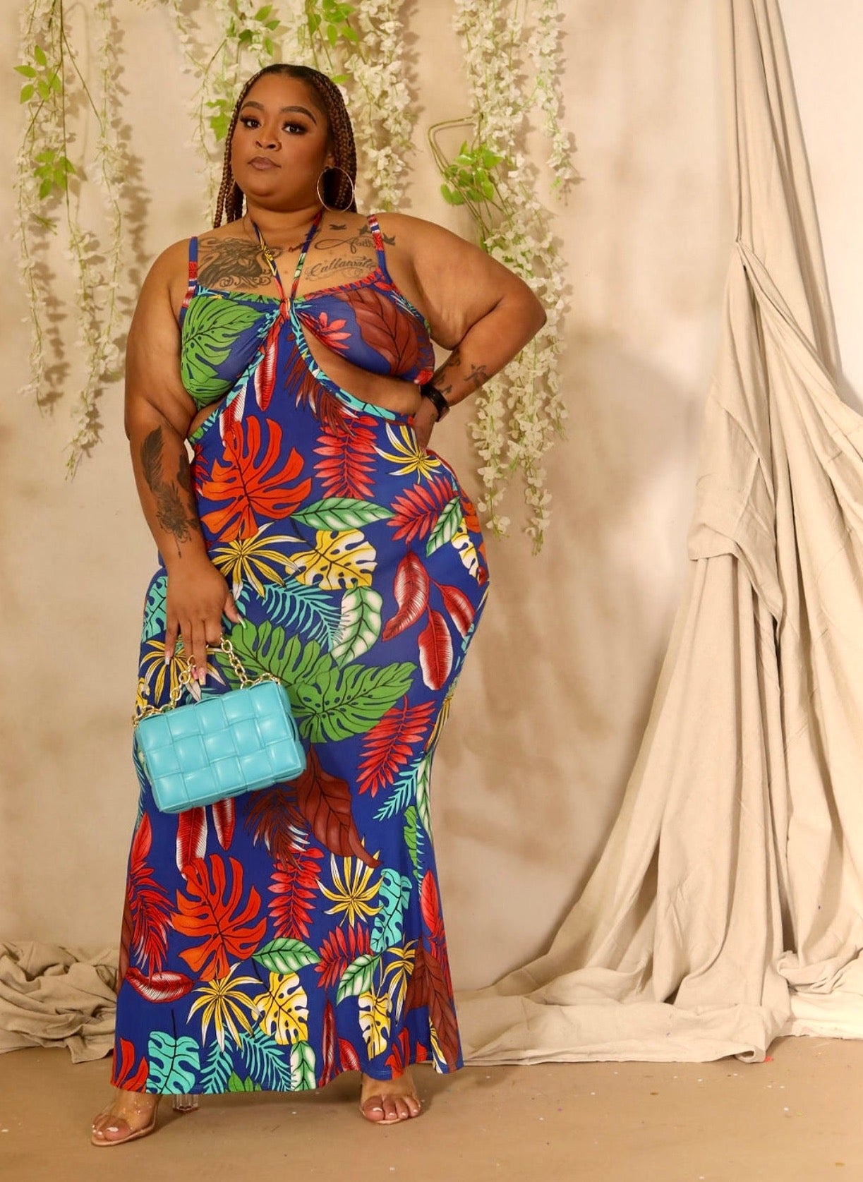TROPICAL ISLAND GIRL MAXI DRESS | PLUS
